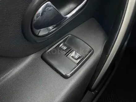 Renault Logan 2017 года за 3 390 000 тг. в Караганда – фото 22