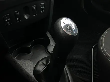 Renault Logan 2017 года за 3 390 000 тг. в Караганда – фото 20