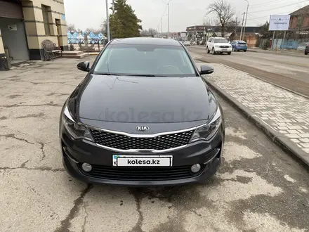 Kia K5 2016 года за 9 100 000 тг. в Алматы – фото 2