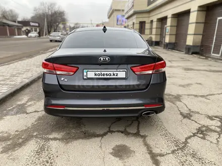 Kia K5 2016 года за 9 100 000 тг. в Алматы – фото 5