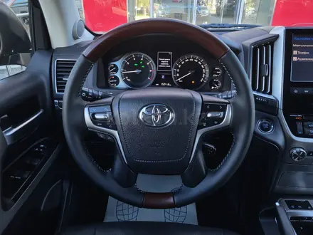 Toyota Land Cruiser 2015 года за 28 200 000 тг. в Астана – фото 13