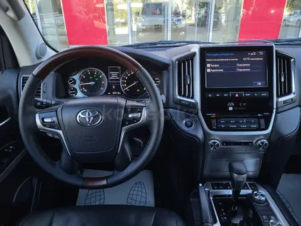 Toyota Land Cruiser 2015 года за 28 200 000 тг. в Астана – фото 9