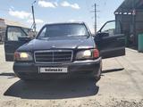 Mercedes-Benz C 180 1993 года за 900 000 тг. в Бауыржана Момышулы – фото 4