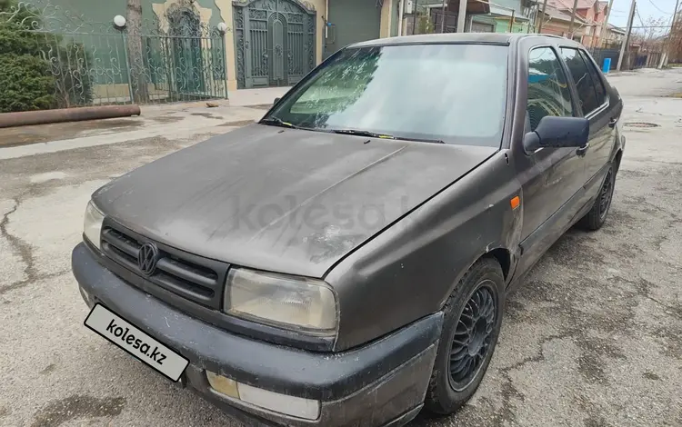 Volkswagen Vento 1992 года за 1 100 000 тг. в Шымкент