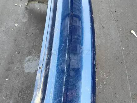Задний бампер на Mazda 626 за 35 000 тг. в Алматы