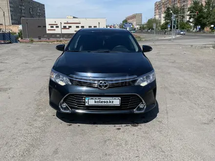 Toyota Camry 2018 года за 13 500 000 тг. в Караганда