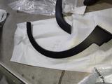 Молдинг крыла передний правый за 8 500 тг. в Алматы – фото 2