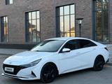 Hyundai Elantra 2021 годаүшін8 300 000 тг. в Астана