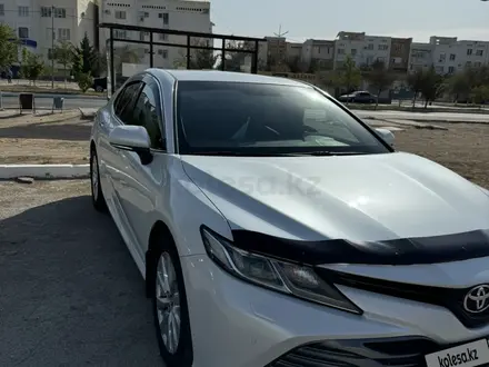 Toyota Camry 2019 года за 14 000 000 тг. в Актау – фото 11