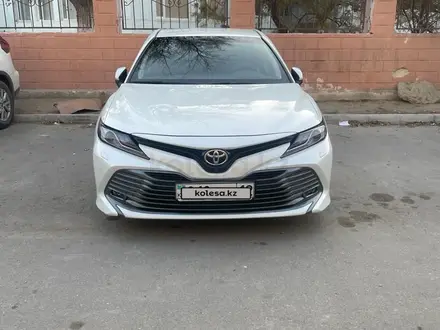 Toyota Camry 2019 года за 18 000 000 тг. в Актау