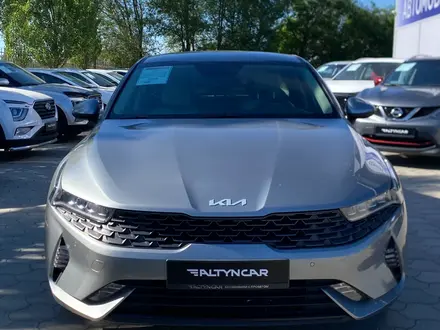 Kia K5 Comfort 2022 года за 11 200 000 тг. в Уральск – фото 2