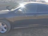 Toyota Camry 2013 годаүшін8 000 000 тг. в Актобе – фото 3