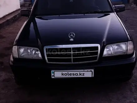 Mercedes-Benz C 180 1997 года за 2 700 000 тг. в Аркалык