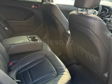 Kia K5 2011 года за 7 600 000 тг. в Алматы – фото 25