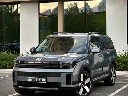 Hyundai Santa Fe 2025 года за 18 900 000 тг. в Астана