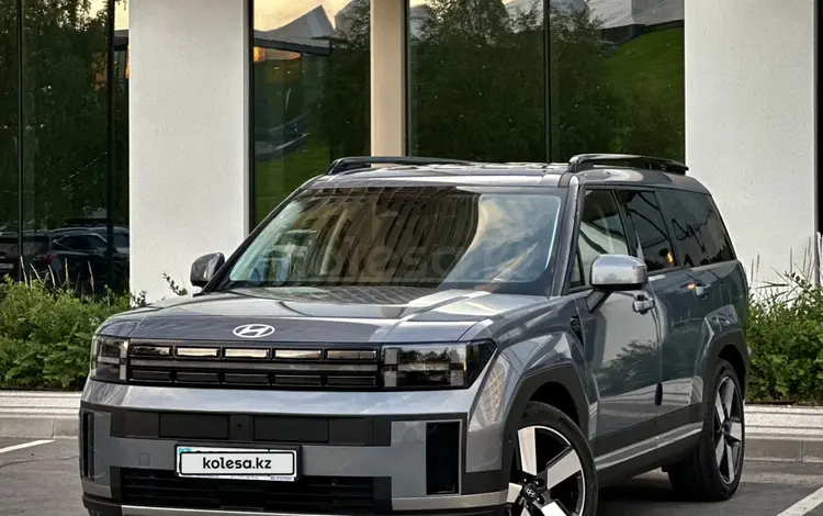 Hyundai Santa Fe 2025 года за 18 900 000 тг. в Астана
