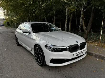 BMW 530 2017 года за 15 500 000 тг. в Астана – фото 2