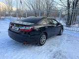 Toyota Camry 2014 года за 11 500 000 тг. в Караганда – фото 3