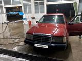 Mercedes-Benz E 200 1992 годаүшін900 000 тг. в Мерке – фото 4