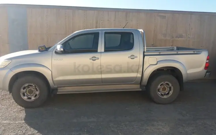 Toyota Hilux 2013 года за 3 300 033 тг. в Уральск