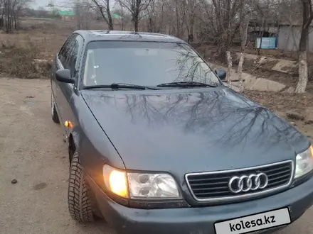 Audi 100 1993 года за 1 500 000 тг. в Уральск