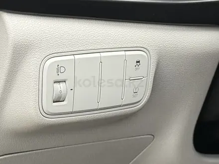 Hyundai i20 2023 года за 7 190 000 тг. в Караганда – фото 17