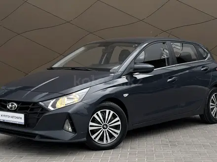 Hyundai i20 2023 года за 7 190 000 тг. в Караганда