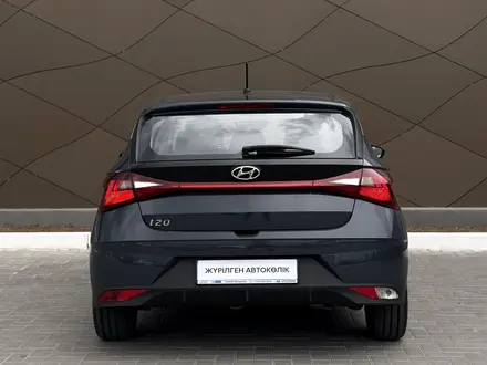 Hyundai i20 2023 года за 7 190 000 тг. в Караганда – фото 6