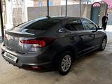 Hyundai Elantra 2020 года за 7 500 000 тг. в Шымкент – фото 3