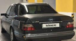 Mercedes-Benz E 280 1994 годаfor2 250 000 тг. в Алматы – фото 4