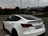 Tesla Model Y 2021 годаүшін18 900 000 тг. в Алматы – фото 4