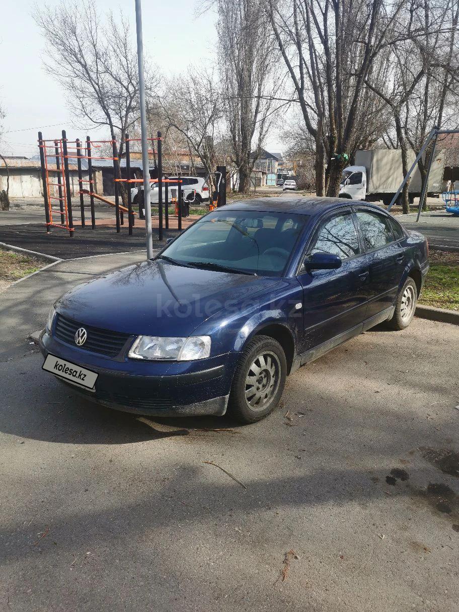 Volkswagen Passat 2000 г.