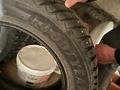 Зимние шины с шипами GoodYear 215/60 R16for100 000 тг. в Алматы – фото 3