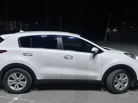 Kia Sportage 2017 года за 8 700 000 тг. в Караганда – фото 4
