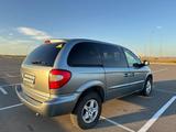 Chrysler Voyager 2002 годаүшін3 900 000 тг. в Актау – фото 4