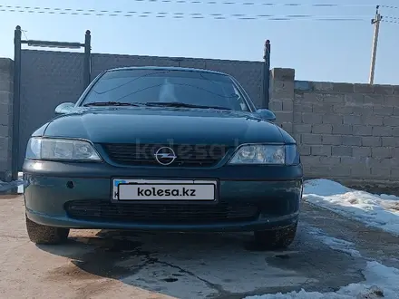 Opel Vectra 1997 года за 1 500 000 тг. в Алматы – фото 3