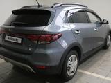 Kia Rio X-Line 2018 годаfor7 690 000 тг. в Актобе – фото 3