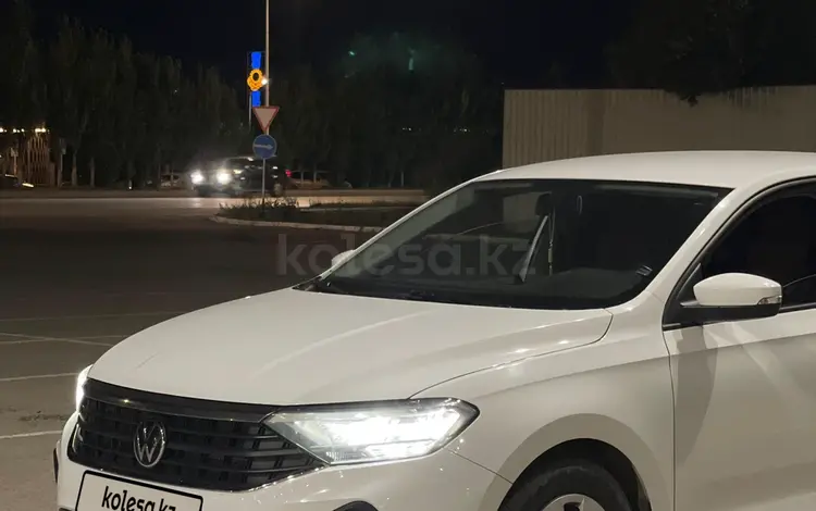 Volkswagen Polo 2022 года за 7 400 000 тг. в Актобе