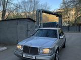 Mercedes-Benz E 280 1993 года за 2 000 000 тг. в Астана – фото 2