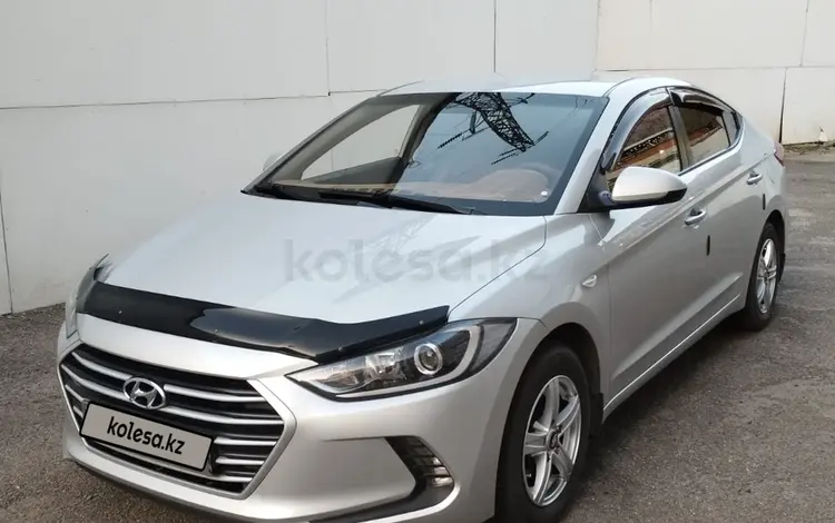 Hyundai Elantra 2018 годаfor7 000 000 тг. в Алматы