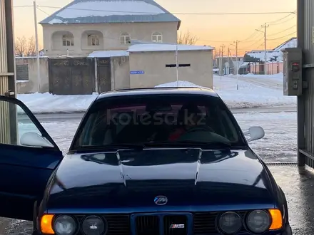 BMW 520 1992 года за 1 500 000 тг. в Шымкент – фото 14