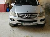 Mercedes-Benz ML 350 2006 годаүшін6 200 000 тг. в Карабулак – фото 2