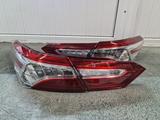 Задние фонари на Toyota Camry 70 за 85 000 тг. в Алматы