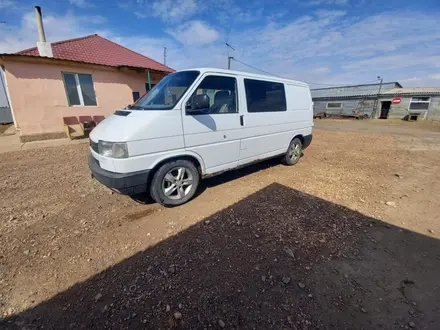 Volkswagen Transporter 1994 года за 2 850 000 тг. в Астана