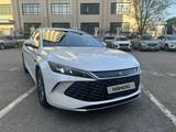 BYD Qin L DM-i 2025 года за 9 800 000 тг. в Астана – фото 2