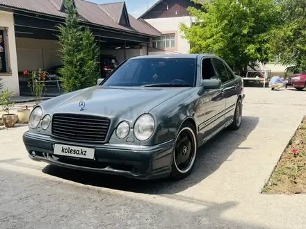 Mercedes-Benz E 280 1996 года за 4 500 000 тг. в Шымкент