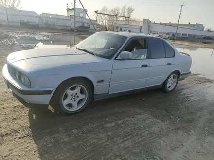 BMW 525 1991 года за 1 650 000 тг. в Павлодар