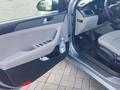Hyundai Sonata 2017 года за 4 700 000 тг. в Уральск – фото 7