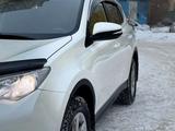 Toyota RAV4 2014 года за 8 400 000 тг. в Астана – фото 3
