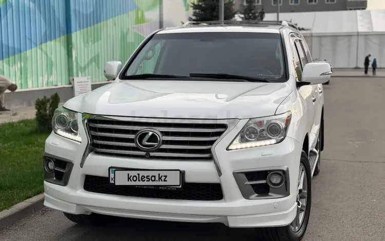 Lexus LX 570 2014 года за 28 000 000 тг. в Алматы